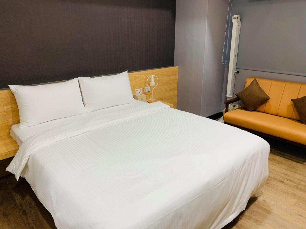 Cy Hotel Taipeh Exterior foto