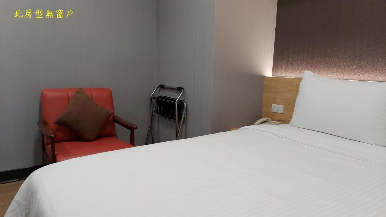 Cy Hotel Taipeh Exterior foto